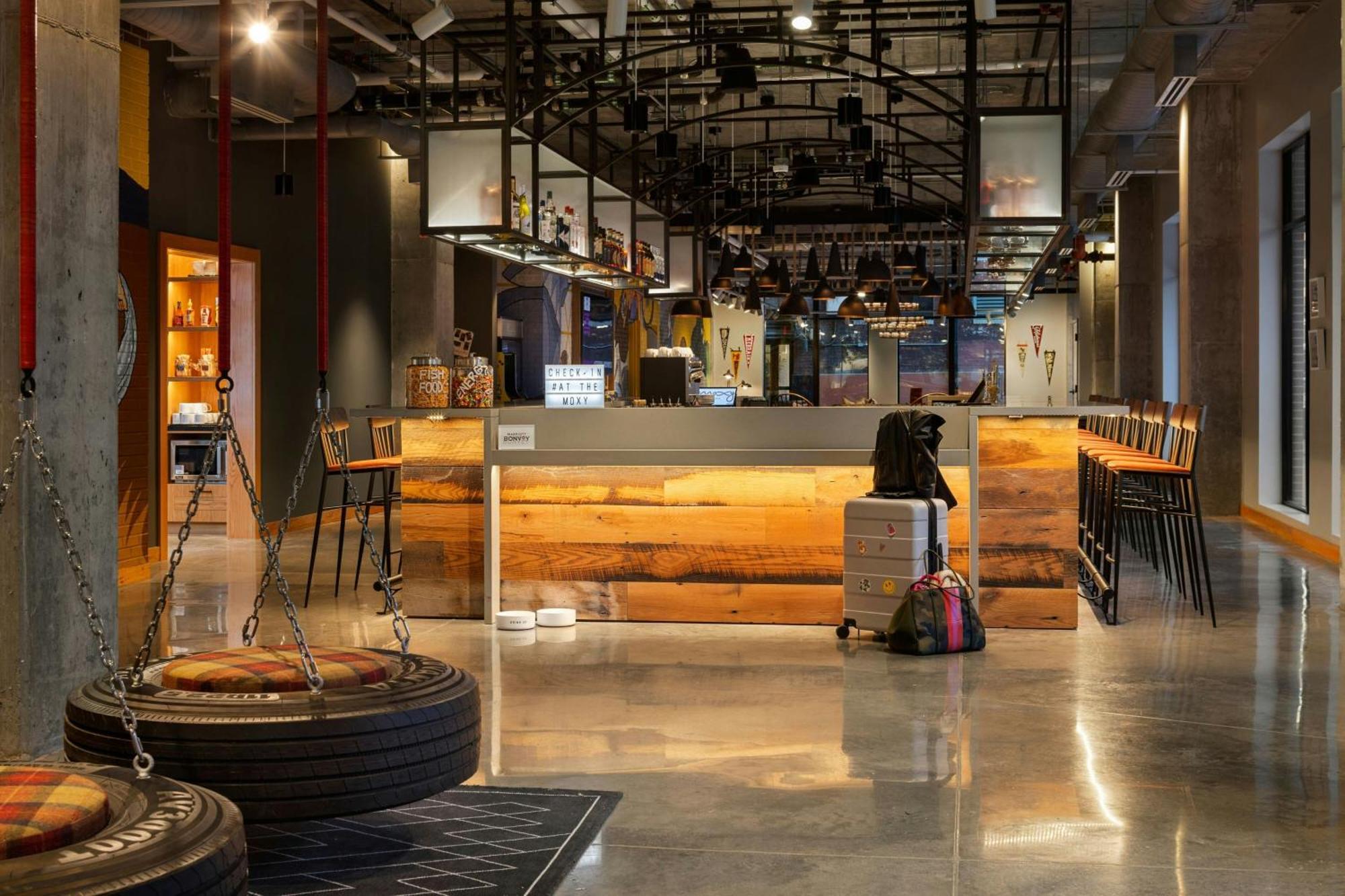 Hotel Moxy Omaha Downtown Extérieur photo