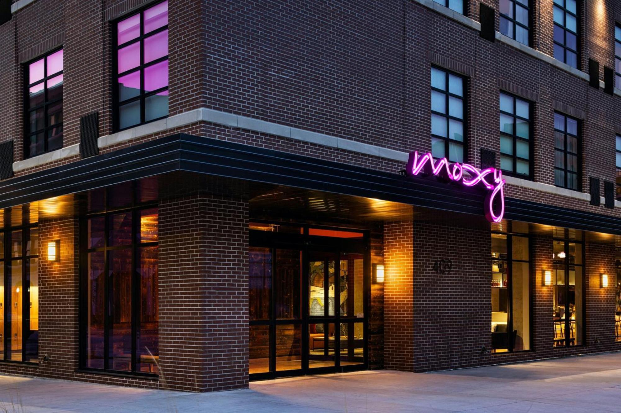 Hotel Moxy Omaha Downtown Extérieur photo